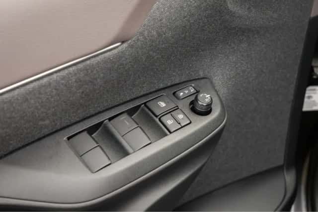 Toyota Yaris Cross (2022) thumbnail 21