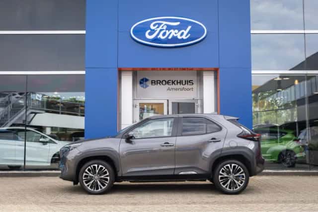 Toyota Yaris Cross (2022) thumbnail 4