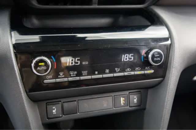 Toyota Yaris Cross (2022) thumbnail 34