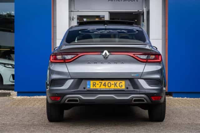 Renault Arkana (2022) thumbnail 4