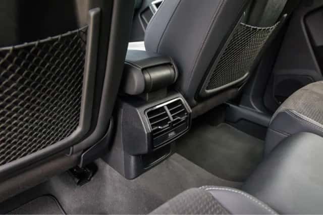 Audi Q3 (2022) thumbnail 16