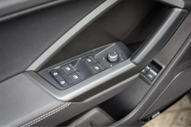 Audi Q3 (2022) thumbnail 22
