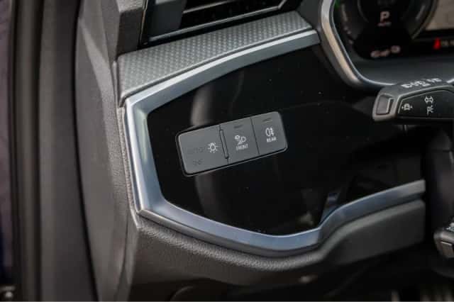 Audi Q3 (2022) thumbnail 26