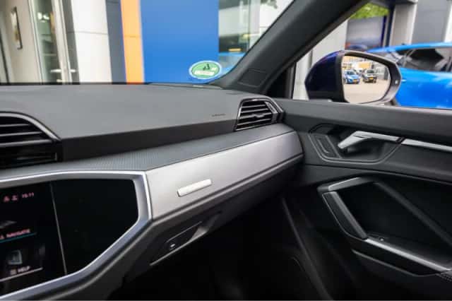 Audi Q3 (2022) thumbnail 34