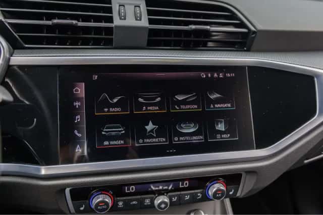 Audi Q3 (2022) thumbnail 39