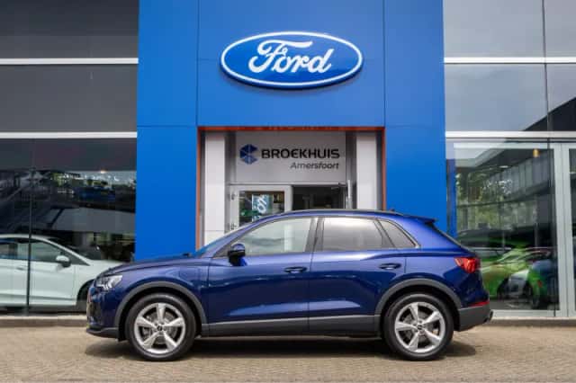 Audi Q3 (2022) thumbnail 5