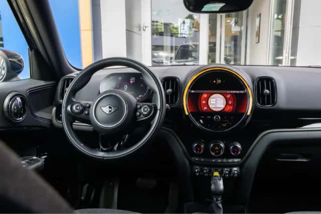 MINI Countryman (2021) thumbnail 15