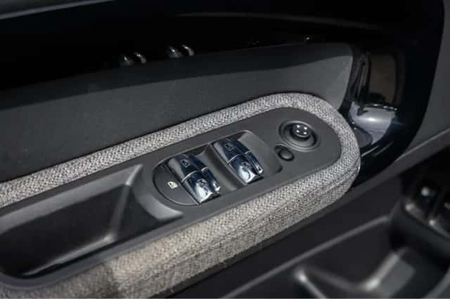 MINI Countryman (2021) thumbnail 25