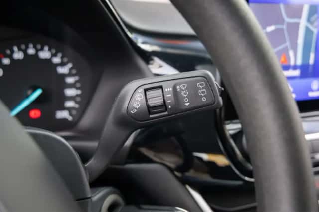 Ford Fiesta (2020) thumbnail 25