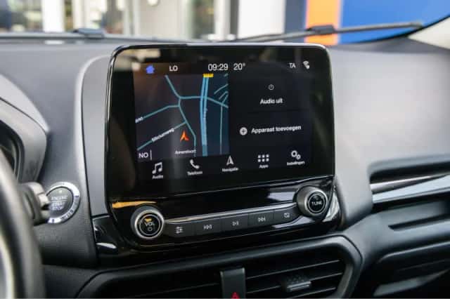 Ford EcoSport (2018) thumbnail 26