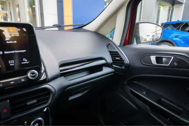 Ford EcoSport (2018) thumbnail 27