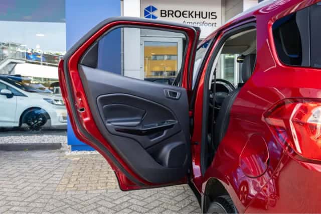 Ford EcoSport (2018) thumbnail 39