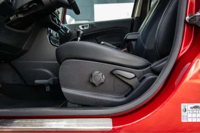 Ford EcoSport (2018) thumbnail 41