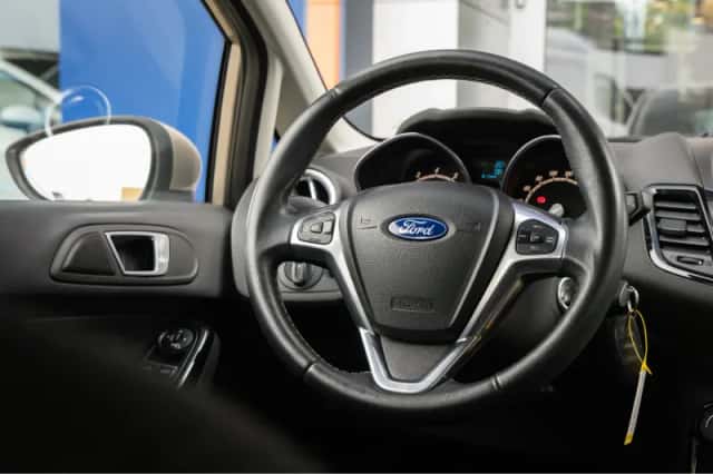 Ford Fiesta (2016) thumbnail 26