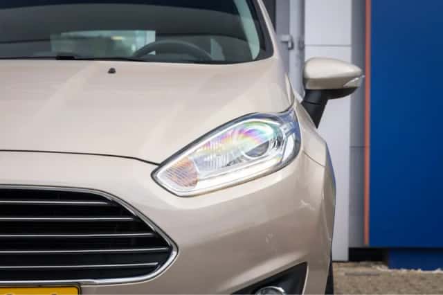 Ford Fiesta (2016) thumbnail 9