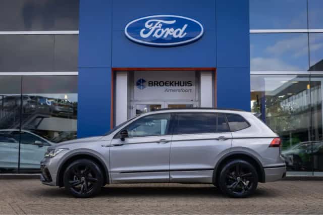 Volkswagen Tiguan (2022) thumbnail 5
