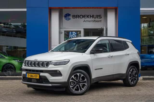 Jeep Compass (2023) thumbnail 1