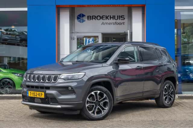 Jeep Compass (2023) thumbnail 1