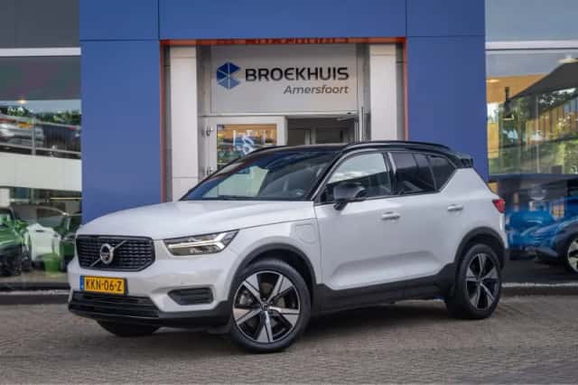 Volvo XC40 (2022) thumbnail 1