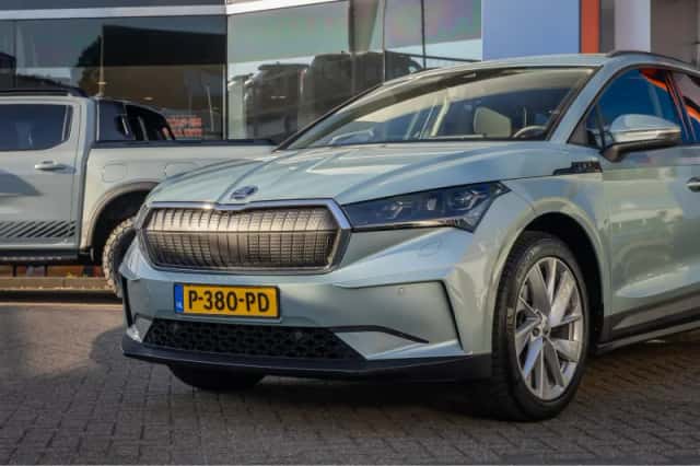 Škoda Enyaq (2021) thumbnail 4