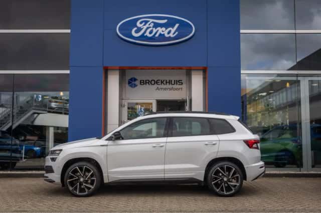 Škoda Karoq (2021) thumbnail 4