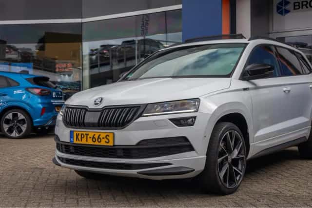 Škoda Karoq (2021) thumbnail 5