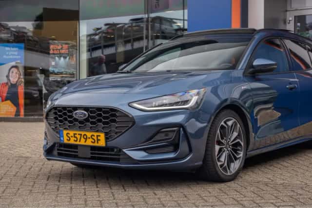 Ford Focus (2023) thumbnail 4