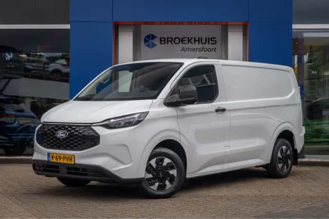Ford E-Transit Cust (2026) thumbnail 1