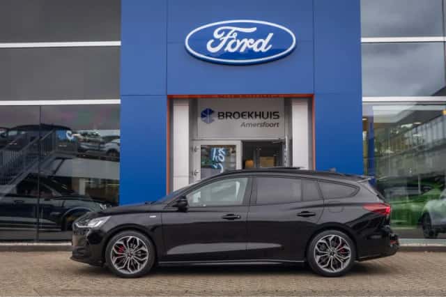 Ford Focus (2024) thumbnail 4