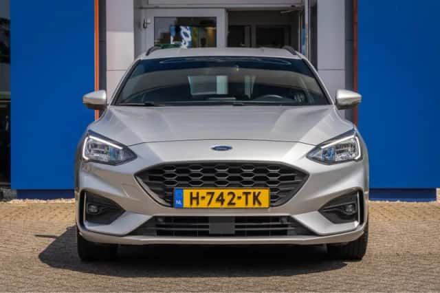 Ford Focus (2020) thumbnail 4