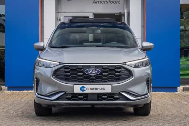 Ford Kuga (2026) thumbnail 3
