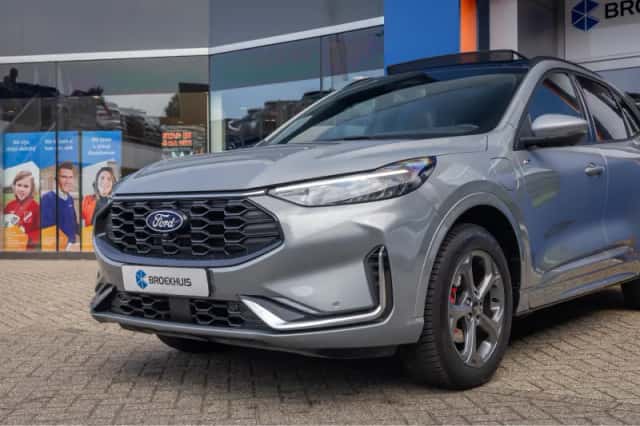 Ford Kuga (2026) thumbnail 6