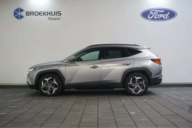 Hyundai Tucson (2023) thumbnail 3