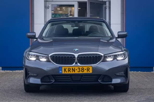 BMW 3-Serie (2021) thumbnail 3