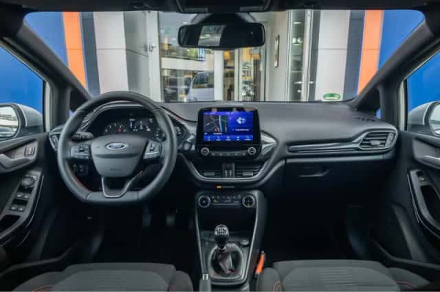 Ford Fiesta (2022) thumbnail 2