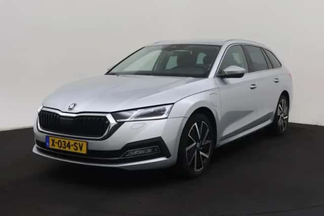 Škoda Octavia (2020) thumbnail 1