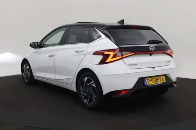 Hyundai i20 (2022) thumbnail 4