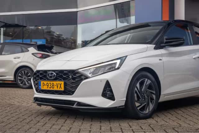 Hyundai i20 (2022) thumbnail 5