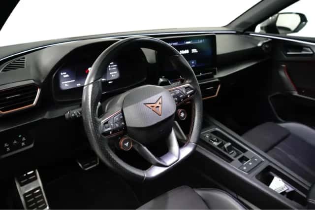 CUPRA Leon Sportstourer (2021) thumbnail 2
