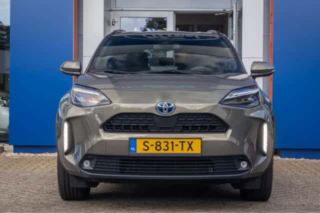 Toyota Yaris Cross (2023) thumbnail 3