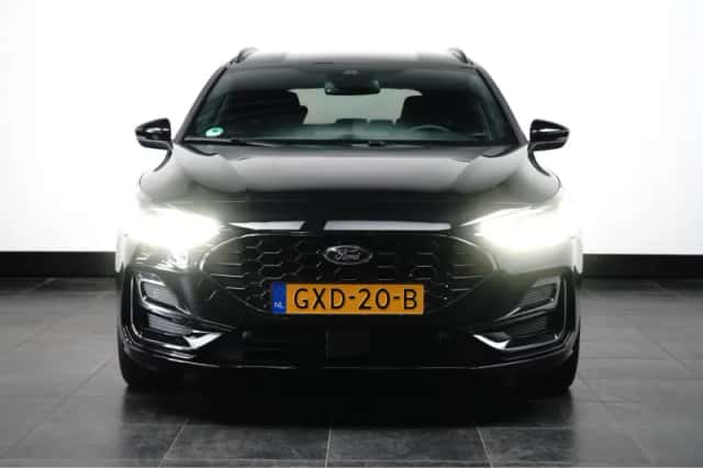 Ford Focus (2025) thumbnail 5
