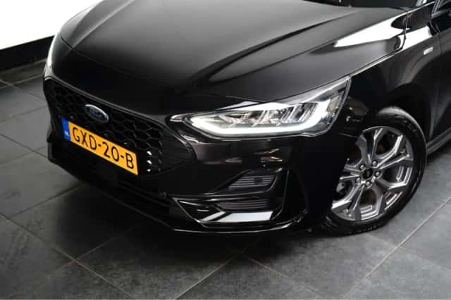 Ford Focus (2025) thumbnail 6