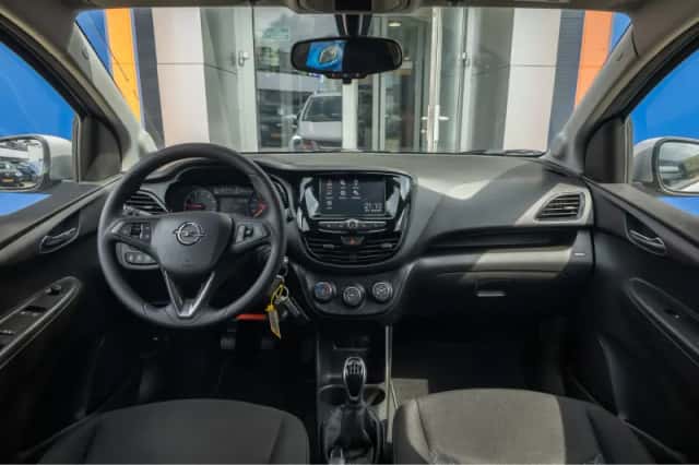 Opel Karl (2018) thumbnail 2