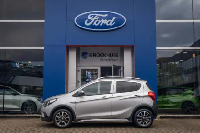 Opel Karl (2018) thumbnail 4