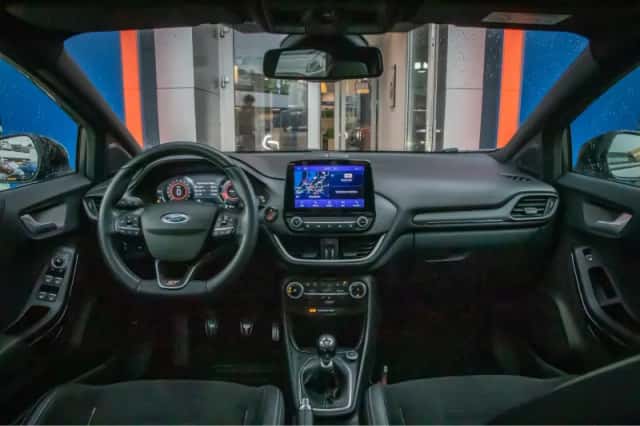 Ford Puma (2021) thumbnail 2
