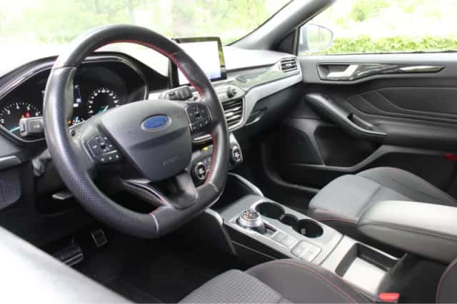 Ford Focus (2019) thumbnail 4