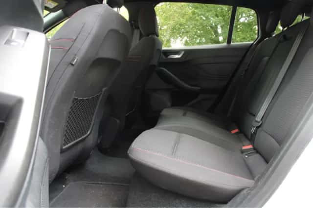 Ford Focus (2019) thumbnail 33