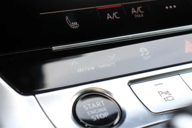 Audi A6 (2024) thumbnail 38