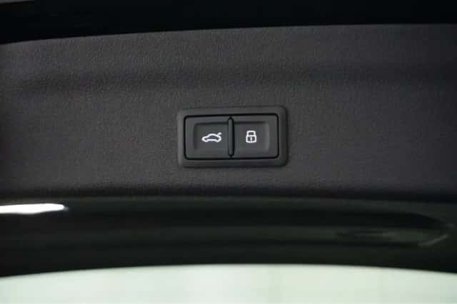 Audi A6 (2024) thumbnail 44