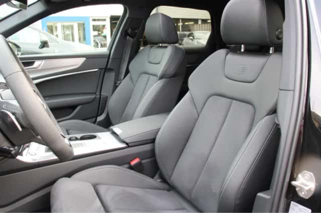 Audi A6 (2024) thumbnail 6